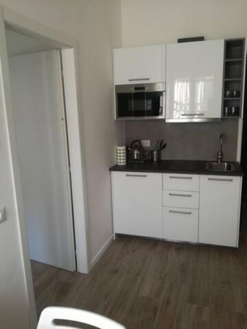 Bilocale Zona Isola 200 Mt Metro Mm3 Maciachini - J2 Appartement Milaan